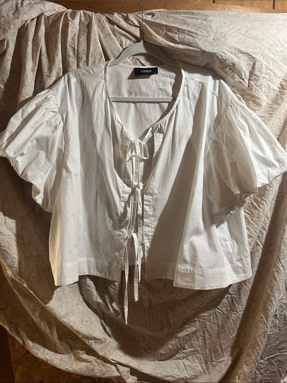 NWT Puff Sleeve